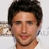 Matt Dallas encourage la sortie de "Pieces of My Heart"